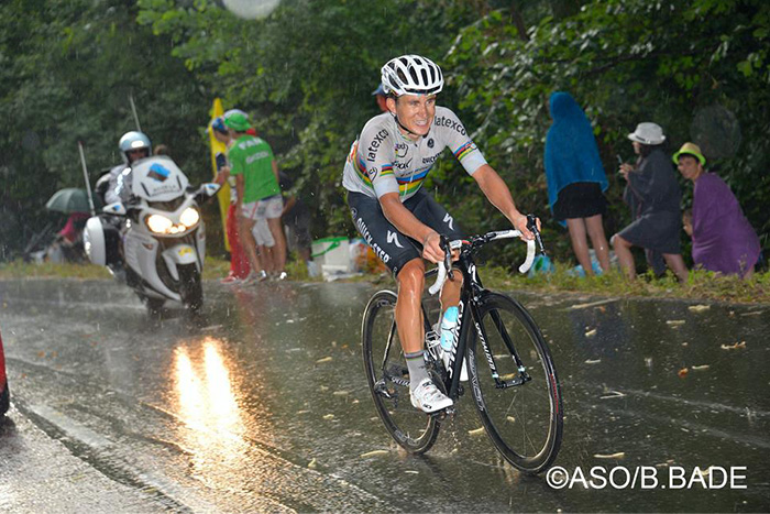 【7/17（金）の現地便り】（2）□champion自転車レースでは世界…