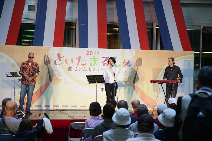 「さいたまるしぇ」ではステージイベントもあり、フランス人に…