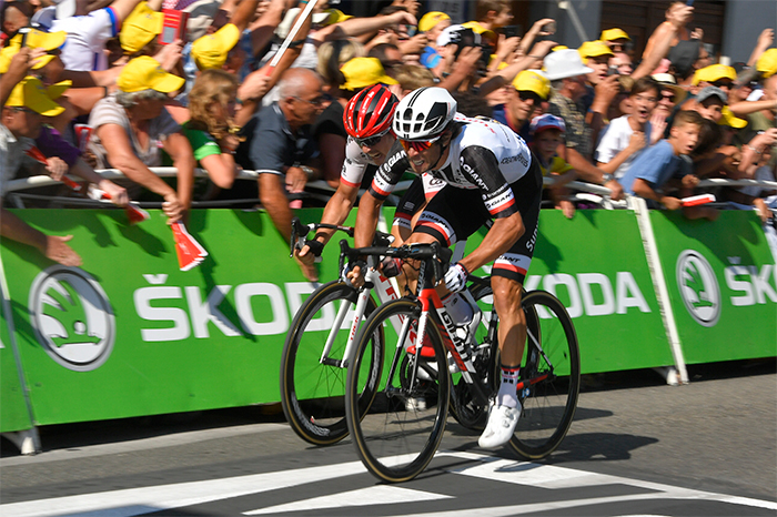 第16ステージ、スプリント勝負を制したマイケル・マシューズ（…